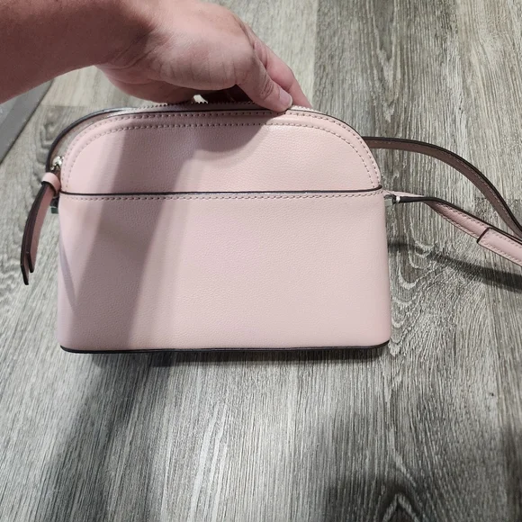 Kate spade cross body - Picture 4 of 9